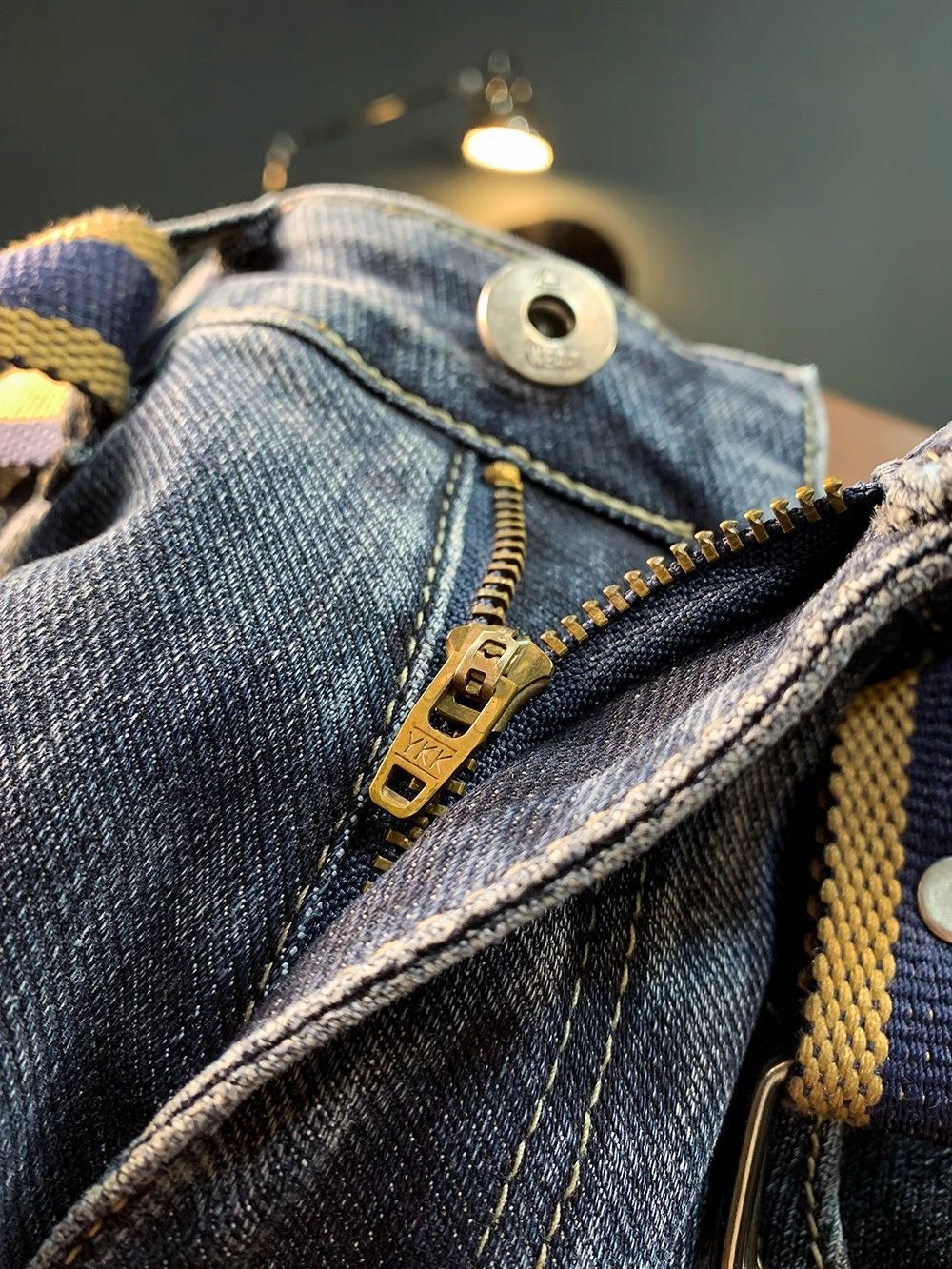 2024 Spring Jeans Men's Korean Edition Trendy Embroidery Fit Slim Straight Leg Fashion Versatile Casual Pants_mkmklike.com