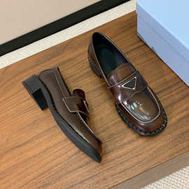 2025新款乐福鞋女时尚一脚蹬漆皮英伦风单鞋厚底增高女鞋小皮鞋