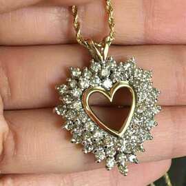 蓝菁 欧美新款简约镂空爱心锁骨链 女士铜镀真金锆石桃心项链饰品