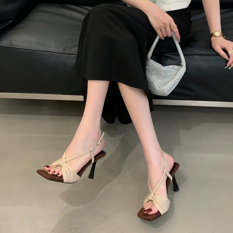 Summer's Most Beautiful Sandals for Women, Retro Hotties, Sexy Square-Toe Open-Toe Stiletto High Heels, 2026 Spring and Summer New Style Summer's Most Beautiful Sandals for Women, Retro Hotties, Sexy Square-Toe Open-Toe Stiletto High Heels, 2026 Spring and Summer New Style