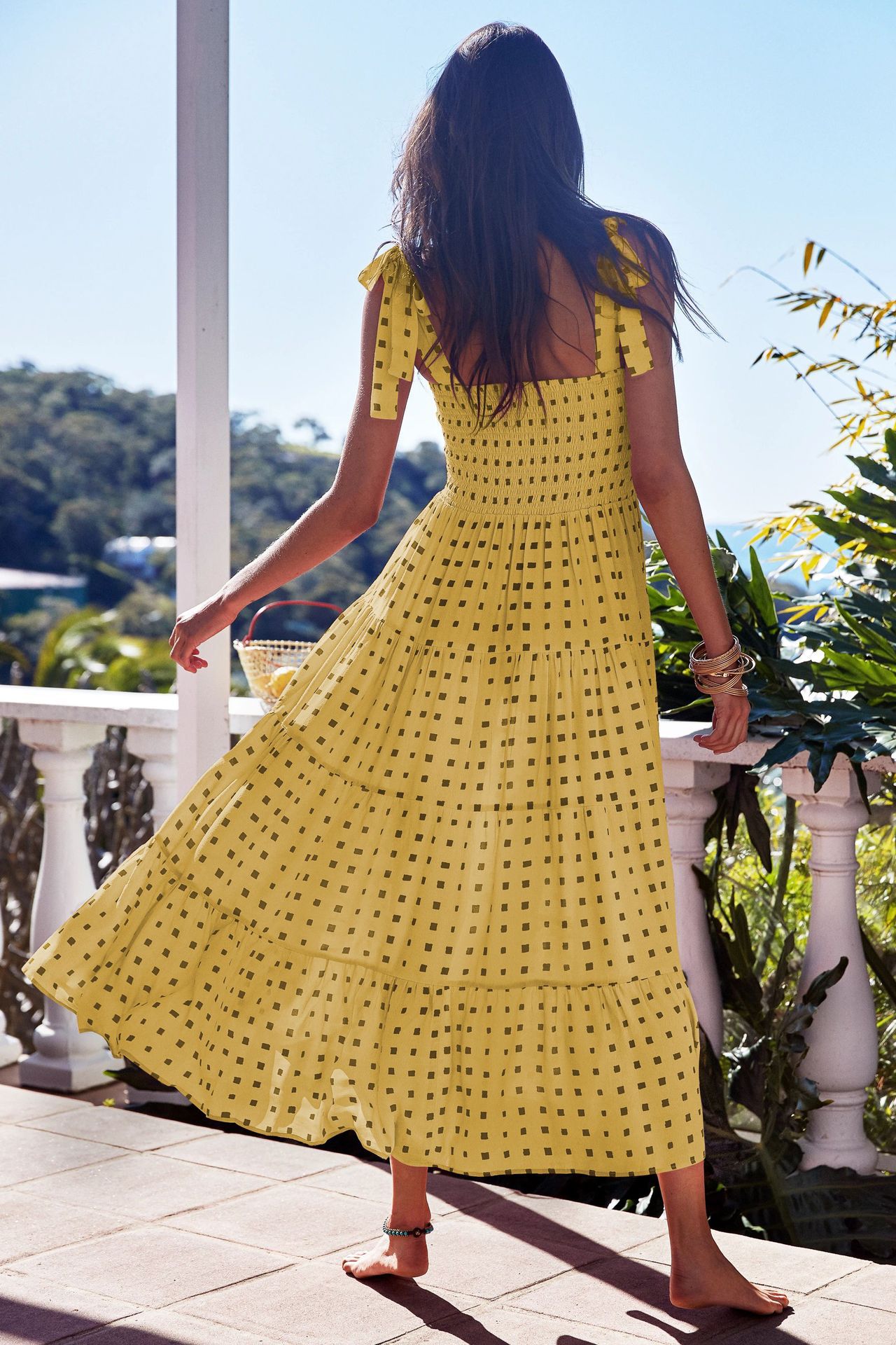 259g Weight Maxi Long Dress Dress Length Type Sleeveless Sleeve Length Regular Dress Dresses Type Regular Sleeve Sleeve Type Polyester Fabric Type High Waist Waist Line Daily Occasion Strap Neckline Regular Fit Fit Type Printing, Polka Dots Pattern Summer, Spring Season Women's Gender Elegant Style Wholesale Women's Elegant Printing Polka Dots Daily Strap Sleeveless Regular Dress 63
