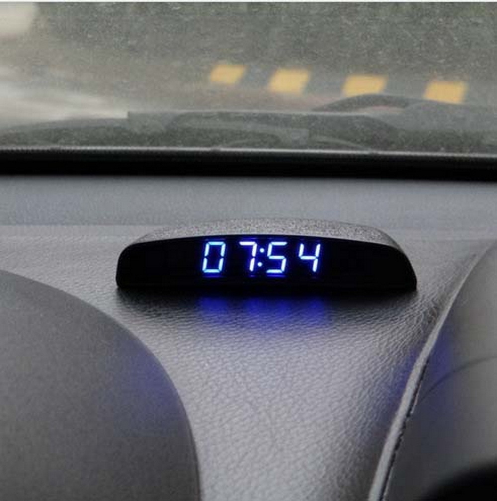 Car electronic clock, three-in-one temperature, voltage, and time display, car cigarette lighter electronic clock