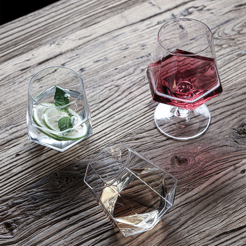 簡約透明玻璃水杯六棱杯子高腳白蘭地杯高顏值網紅水杯不倒翁酒具