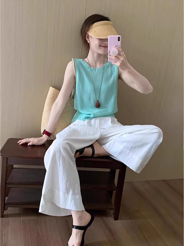 エレガントで控えめなドーパミン年齢軽減2025夏服レッドニットベストパンツ女性用2点セット|undefined