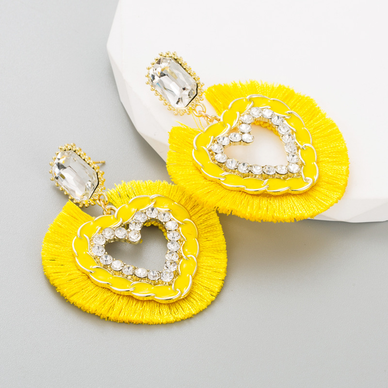 Daily Occasion Alloy, Rhinestone Material Ethnic Style Tassel Heart Shape Alloy Rhinestone Women's Drop Earrings 1 Pair