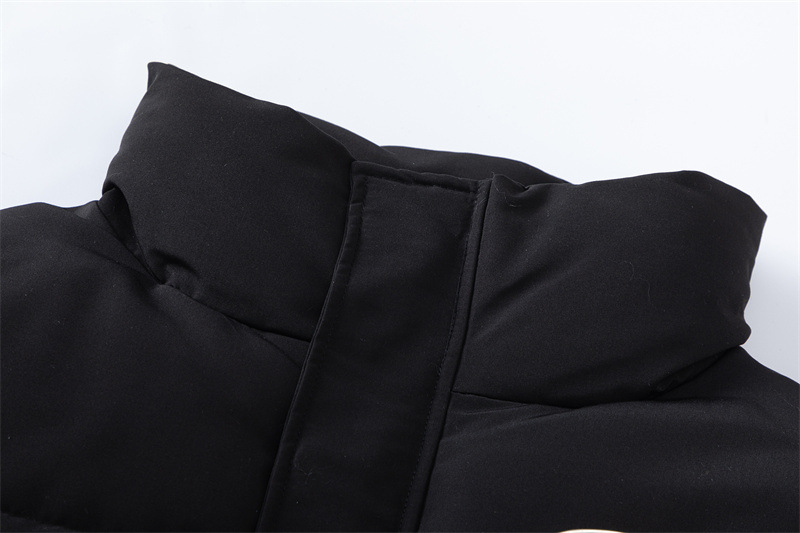 Catálogo de invierno nueva marca de moda americana carta de metal negro abrigo de algodón de los hombres sueltos engrosada abrigo de pan corto