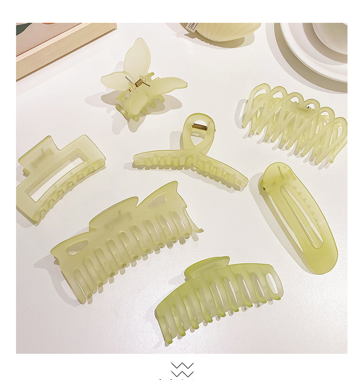 Fashion Light Green Solid Color Hair Clip Female Headdress display picture 1
