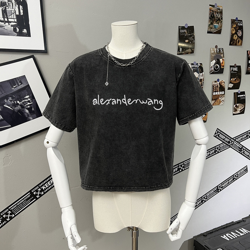 American High Street Korean Style Age-Reducing Washed Short-Sleeved Retro Pure Cotton Niche Design Loose Washed Distressed T-Shirt for Women American High Street Korean Style Age-Reducing Washed Short-Sleeved Retro Pure Cotton Niche Design Loose Washed Distressed T-Shirt for Women