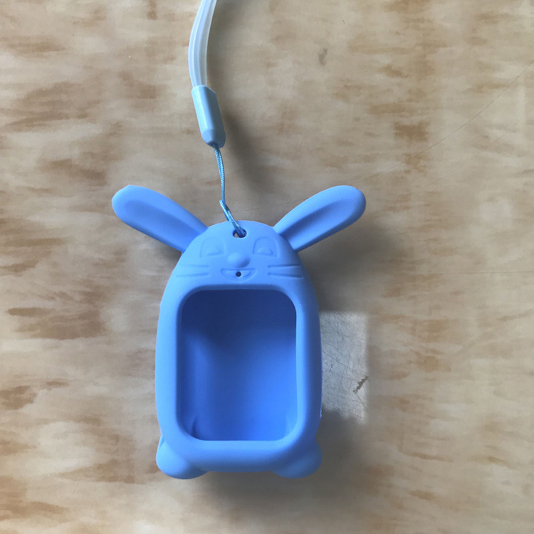 블루-토끼-유니버설 끈