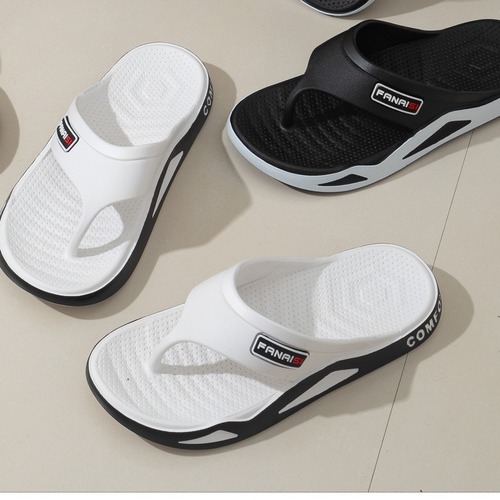 25 New Arrival Wholesale Flip-Flops for Men: Outdoor Casual Non-Slip Strappy Sandals, Fashionable Men's Beach Slippers