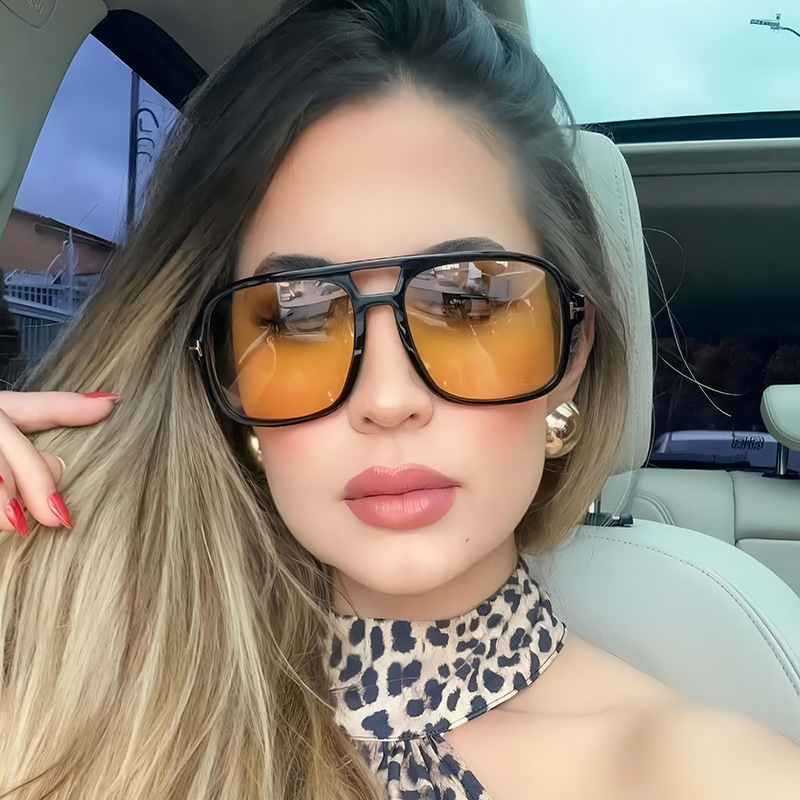 25g Weight Full Frame Glasses Structure Sunglasses Classification PC, UV400 Protection Lens Material Square Glasses Style Travel, Party Occasion Solid Color Pattern All Seasons Season Unisex Gender Streetwear Style Grey, Black Color Streetwear Solid Color PC UV400 Protection Square Full Frame Women's Sunglasses 1