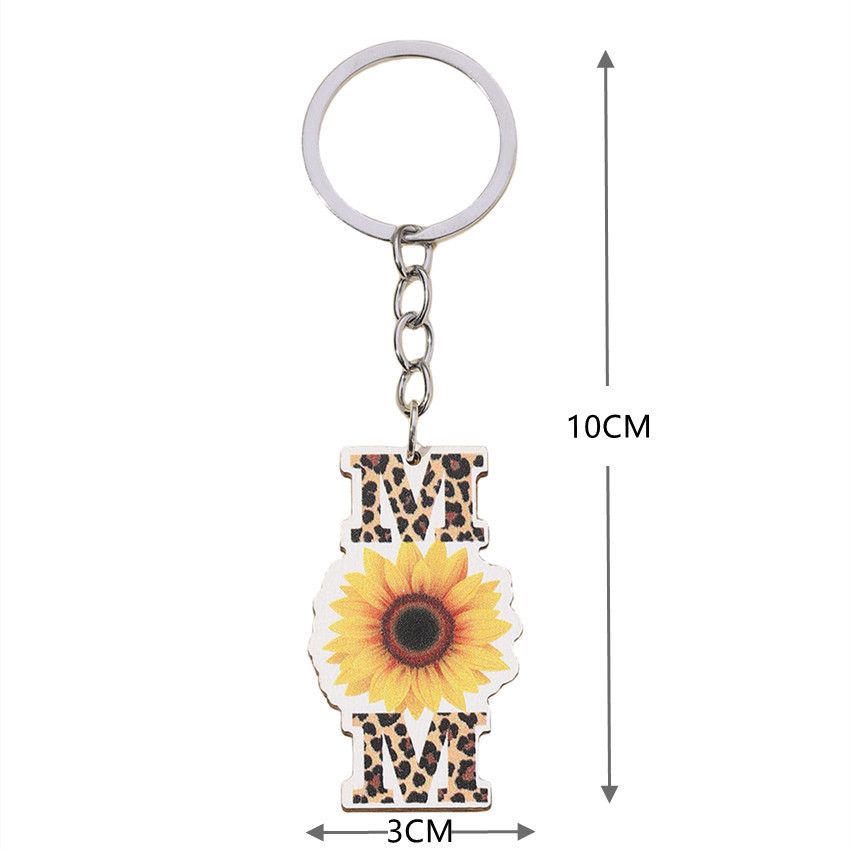 11g Weight Keychain Classification 1 Piece Quantity Casual, Holiday, Daily Occasion Wood Material Mother'S Day Festival Letter, Chrysanthemum Pattern Unisex Gender Pastoral Style Pastoral Letter Chrysanthemum Wood Mother'S Day Unisex Keychain 1