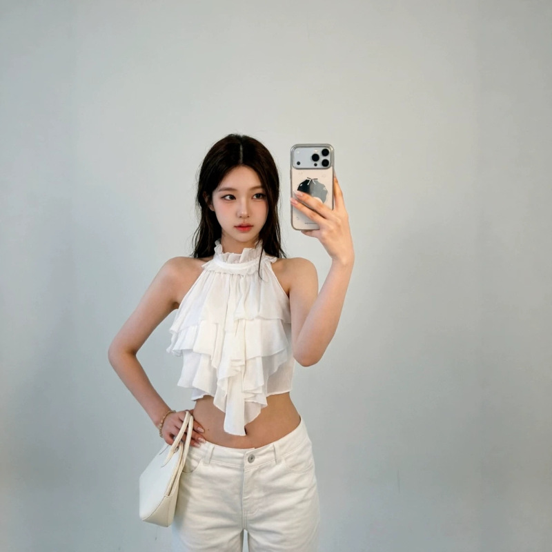 Woppe Sweet and Cool Girly Ruffled Halter Neck Shirt Summer New Black and White Contrast Color Backless Sleeveless Top Woppe Sweet and Cool Girly Ruffled Halter Neck Shirt Summer New Black and White Contrast Color Backless Sleeveless Top