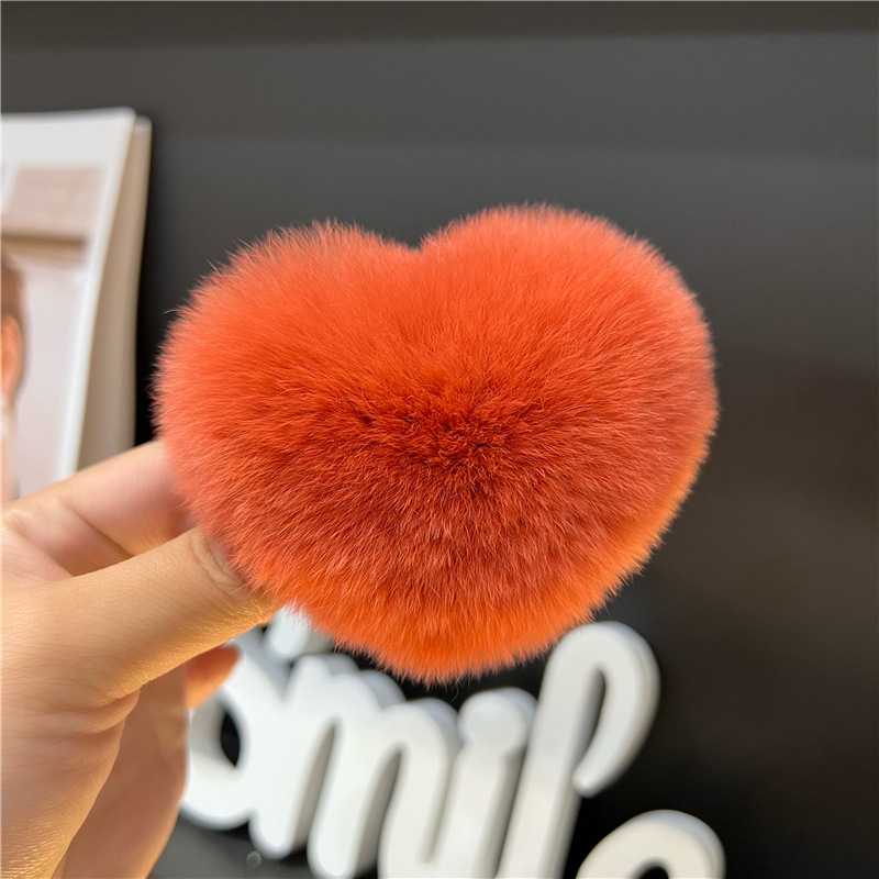 Women's Cute Simple Style Heart Shape Rabbit Fur Hair Clip display picture 18