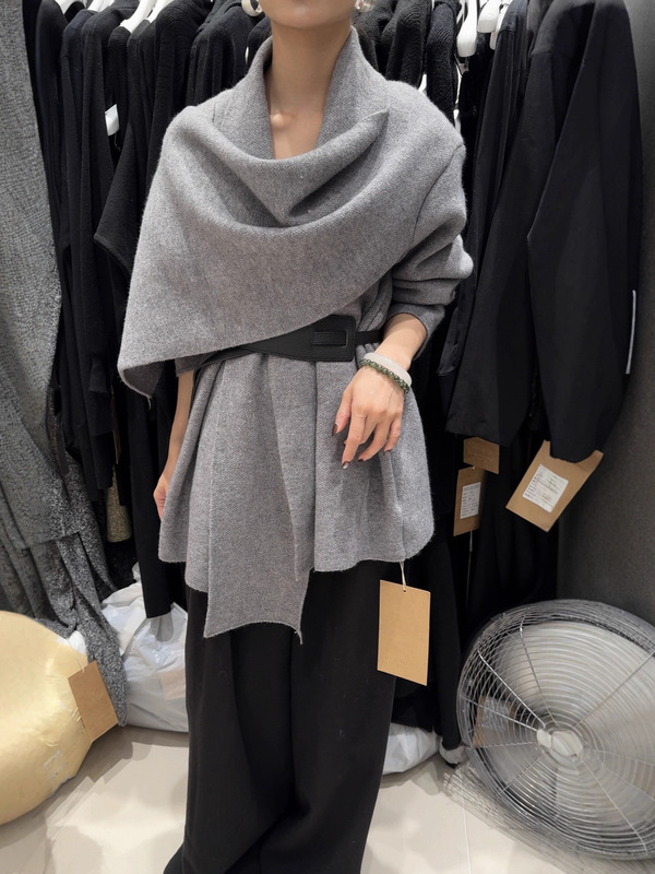 外贸高级氛围感围巾领气质针织外套女2025秋冬宽松慵懒毛衣开衫女|undefined