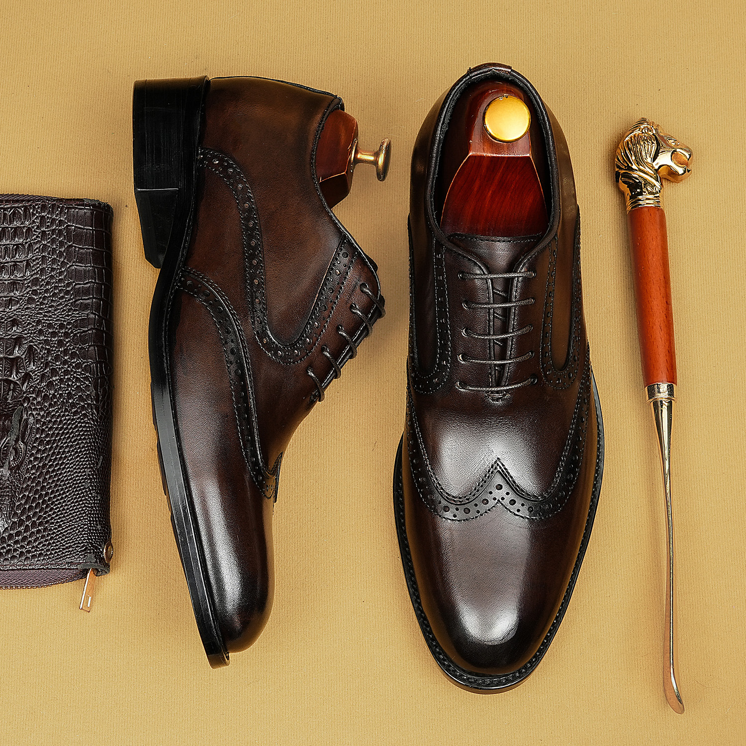 Cross-border large-size cowhide business formal leather shoes, fashionable men's embossed leather shoes, trendy British-style genuine leather shoes for men
