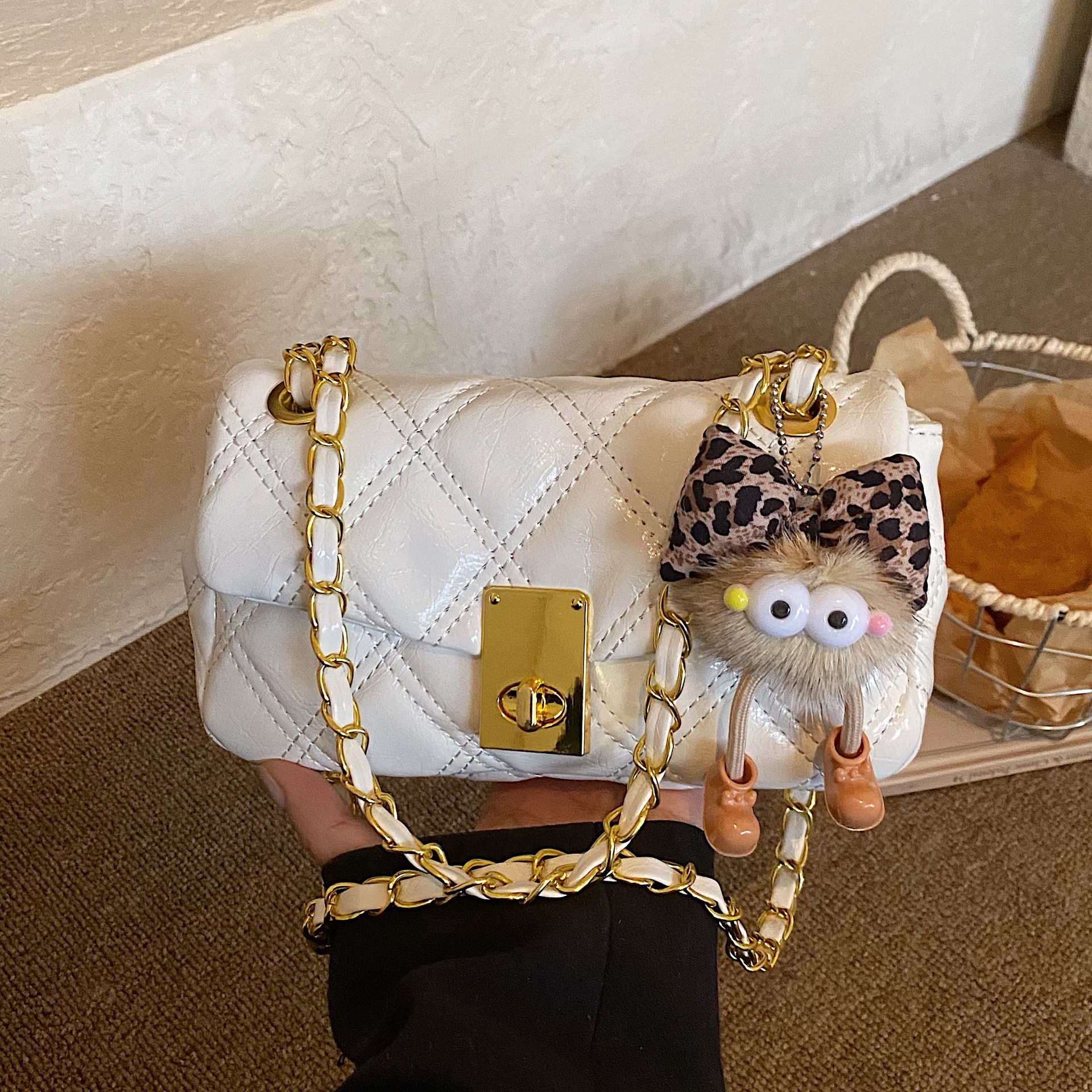 Bolso de cadena de diamante para mujeres 2026 nueva moda bolso de hombro cuadrado de textura diaria versátil bolso de mochila