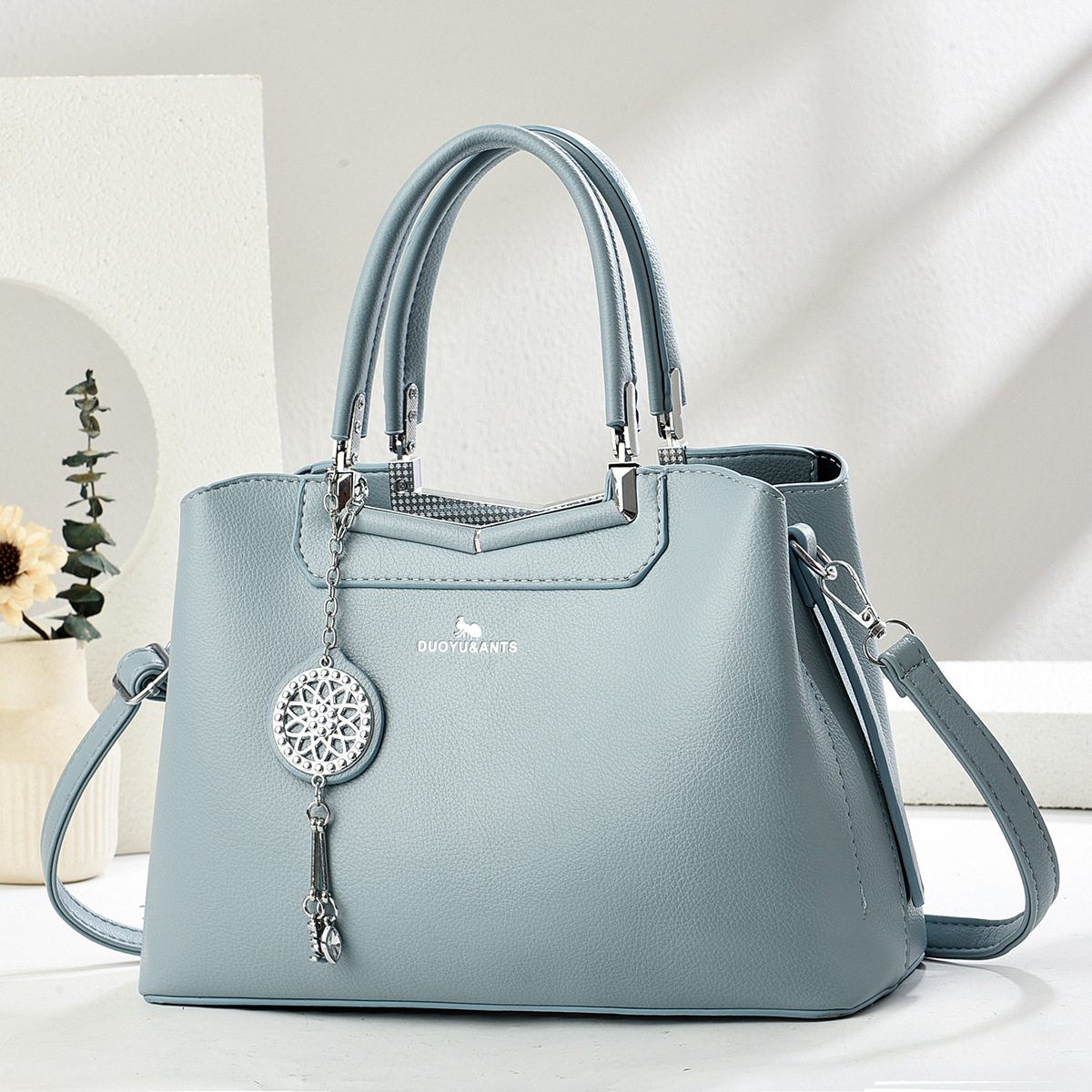 Fabricantes de bolsos de mujer moda todo fósforo comercio exterior nuevo bolso simple de gran capacidad bolso de hombro bolso de mensajero de tendencia coreana