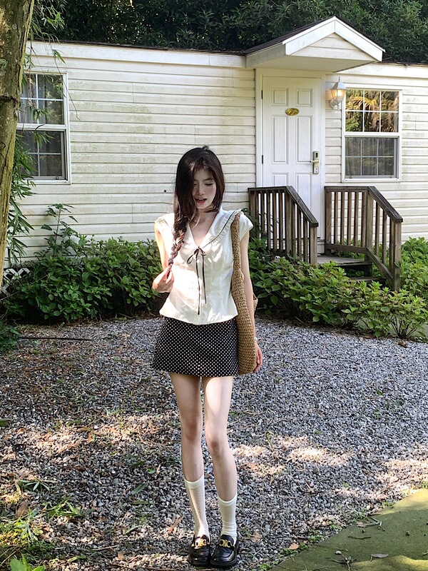 甜美海军领修身显瘦木耳边衬衫波点半身裙女2025夏季新款时尚套装|undefined