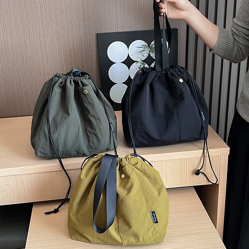 Ready-Made Portable Insulated Lunch Box Bag, Waterproof Thermal Bag for Students and Office Workers, Bento Bag