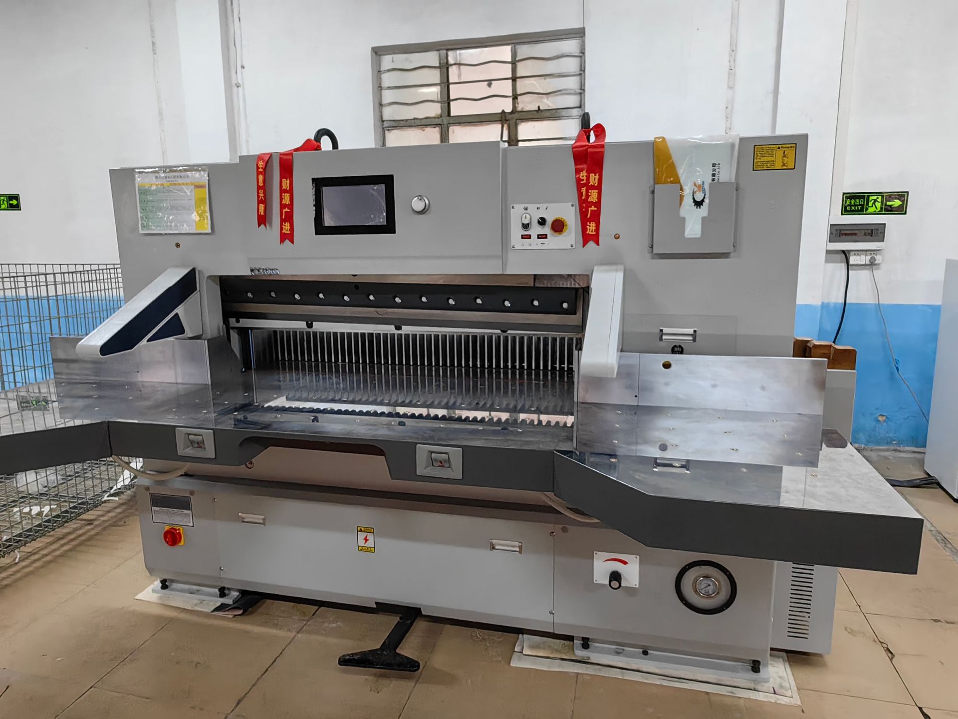 8B7824DEABD7FFAA51CD32F746110B