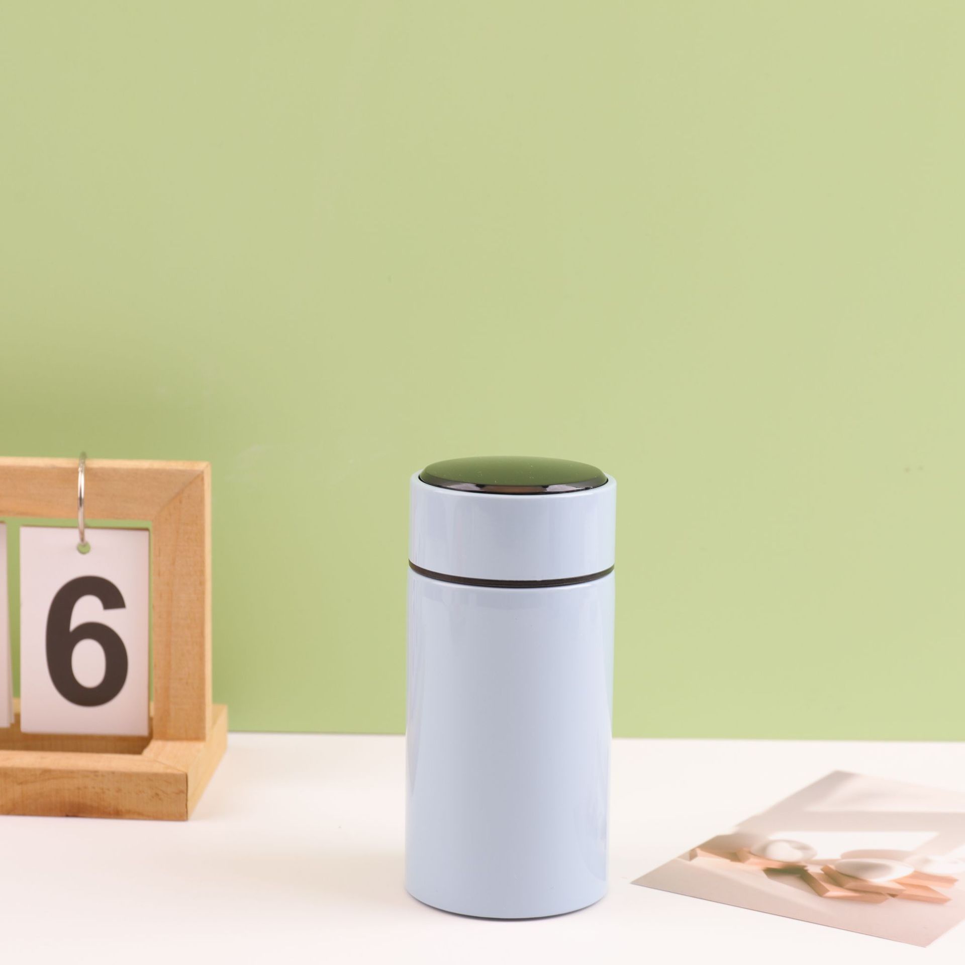 Taza de vacío de acero inoxidable transfronterizo mini taza de bolsillo estilo ins pantalla inteligente niños y niñas estudiante taza de agua regalo