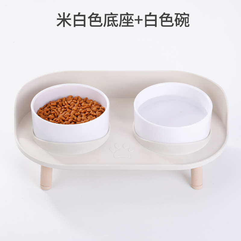 오프 화이트 베이스 + 화이트 볼 (3 높이)