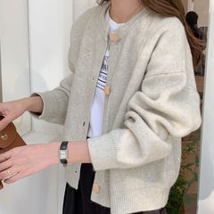 温柔纽扣2025女宽松外套感秋冬季复古早春装上衣松弛毛衣开衫针织