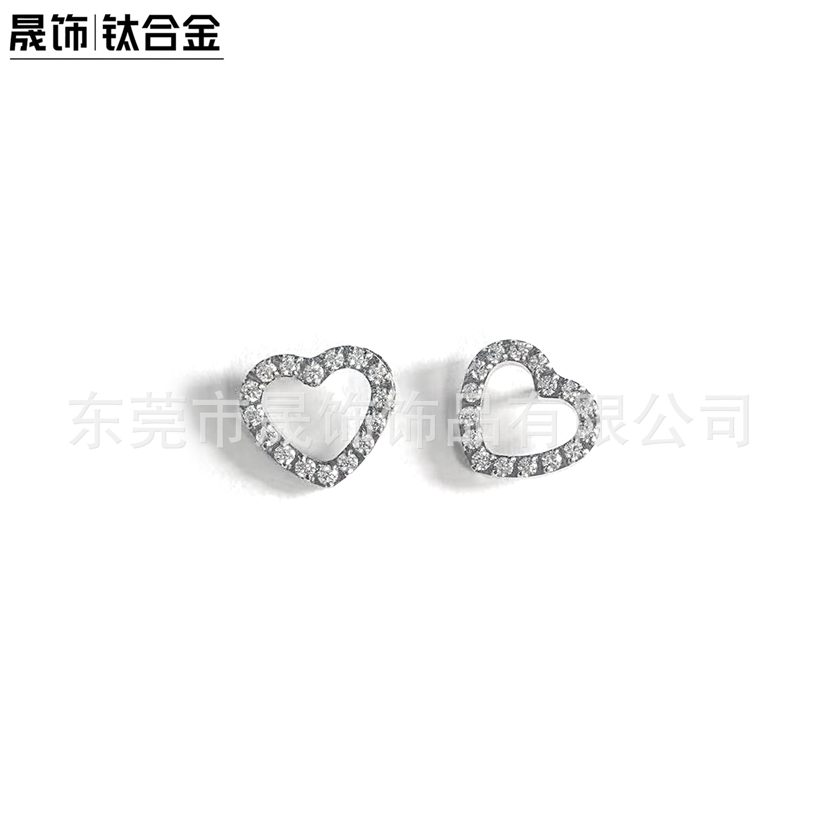F136 Titanium Alloy Openwork Heart Ear Stud Studded 5A Cubic Zirconia Helix Cartilage Stud G23 Titanium Internal Thread Labret Stud Piercing Jewelry