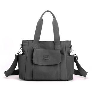 Custom Shoulder Bag Women's 2024 New Large Capacity Nylon Handbag Stylish Student Commuter Tote Women's Bag