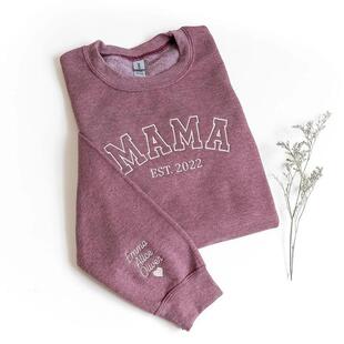 J 50066 Mom's Embroidered Hoodie ĸ�H���̽��l�� �W���L��羳