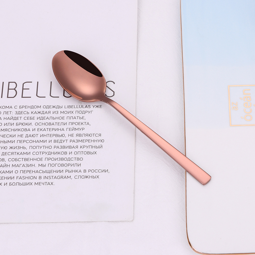 로즈 골드 디저트 스푼