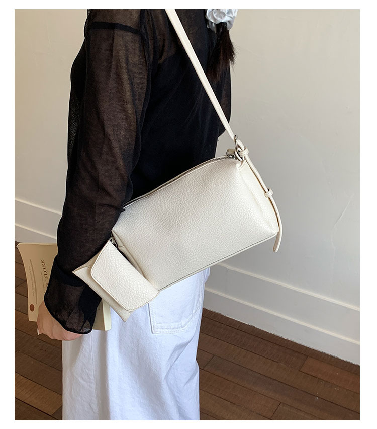 Large-capacity soft-faced single-shoulder bag for women, new style 2025, trendy and retro, stylish and fashionable, with a fashionable and high-quality crossbody bag undefined