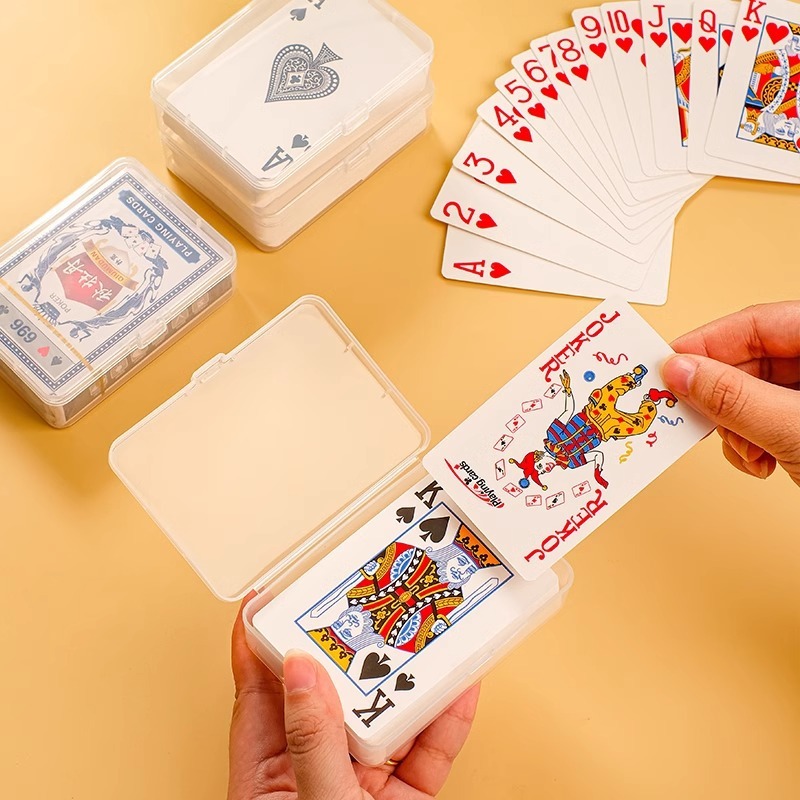トランプの収納ボックスのトランプの箱のセットのプラスチックのカードの箱の透明な防塵の箱のゲームのカードの証明書のカードは整理します。|undefined