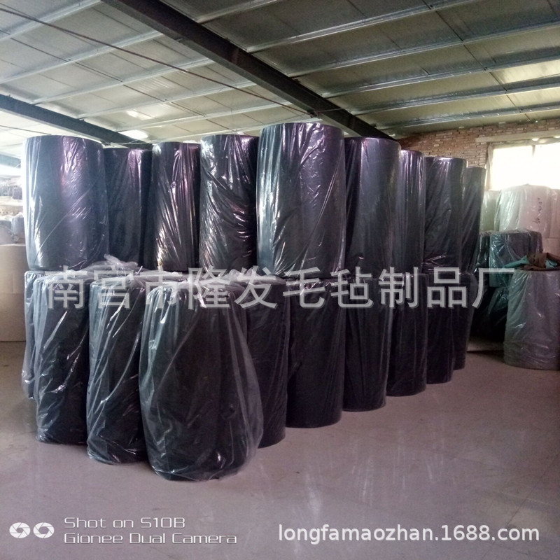 黑色烟灰色灰色起绒无纺布面料加硬起绒主地毯卷材针刺拉毛布