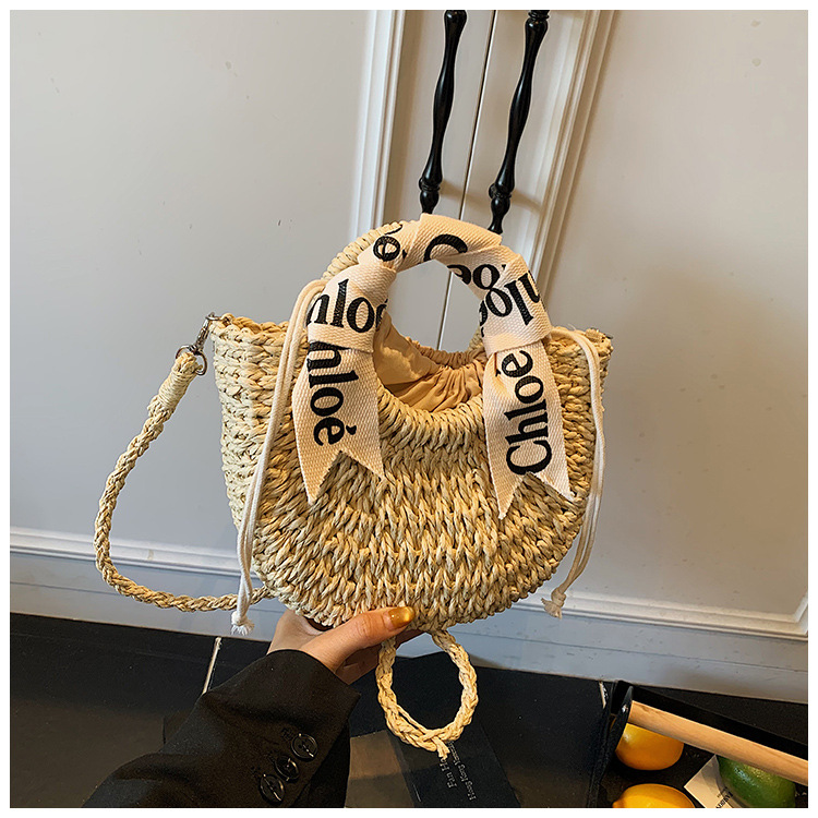 2025 New straw woven bag, large capacity, retro straw woven bag, basket style, casual and versatile beach bag for women undefined