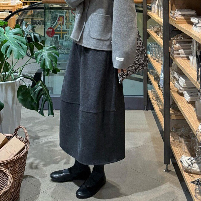 Korean Woolen Skirt for Women Autumn and Winter 2025 New High-Waist Slim A-Line Umbrella Skirt Mid-Length Bubble Bud Skirt Korean Woolen Skirt for Women Autumn and Winter 2025 New High-Waist Slim A-Line Umbrella Skirt Mid-Length Bubble Bud Skirt