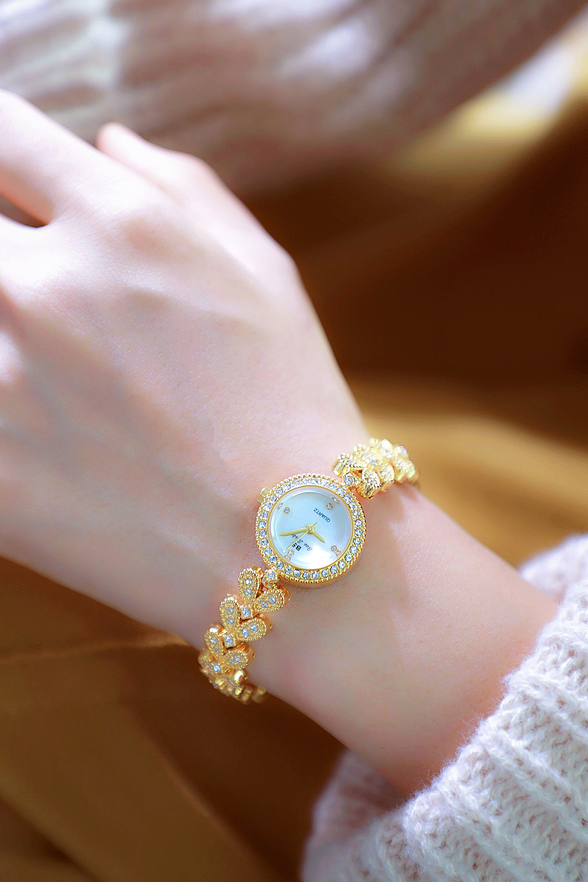 Quartz Movement Simple Style Classic Style Heart Shape Jewelry Buckle Quartz Women's Watches