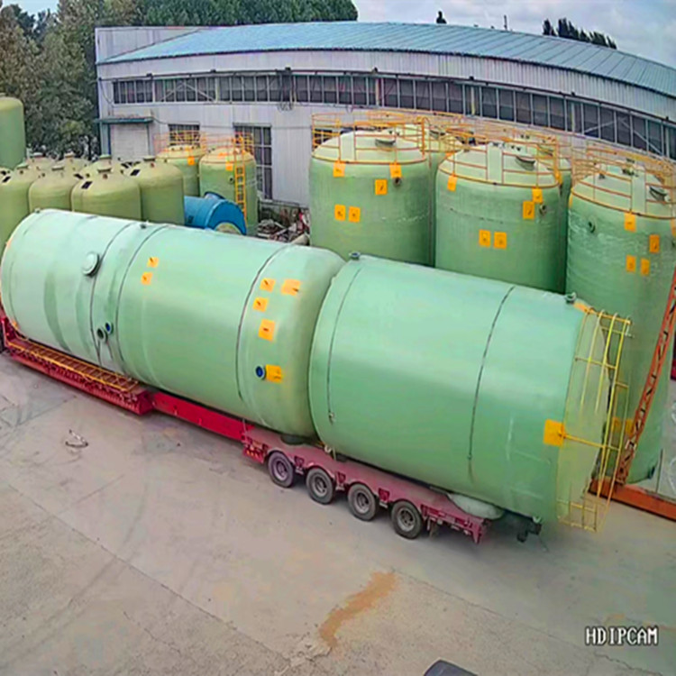 厂家生产玻璃钢罐 储罐  氮封水箱 化工储罐盐酸储罐喷射成型技术