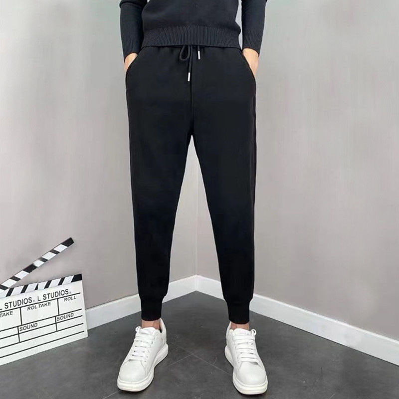 Pantalones casuales de los hombres jóvenes rectos sueltos Pantalones deportivos delgados pantalones atados al tobillo primavera y otoño verano Pantalones de hombre simples