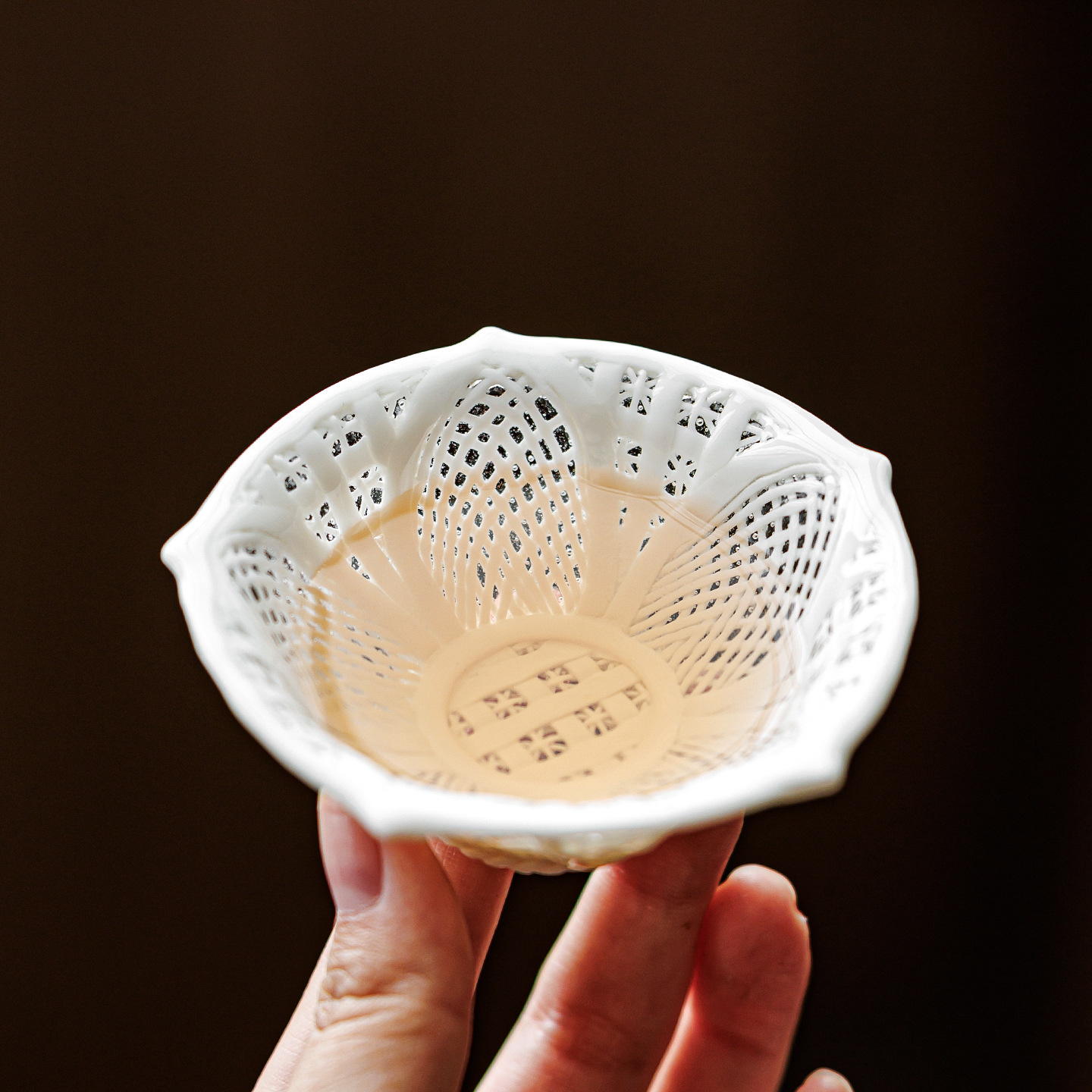Master white porcelain pure hand-woven exquisite jade porcelain tea…