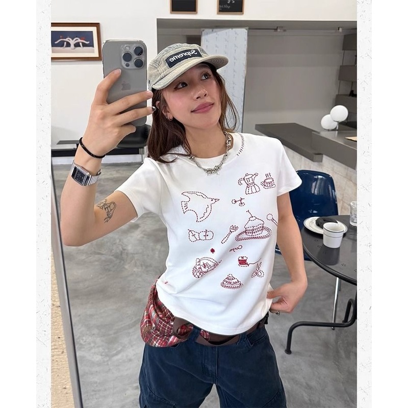 刺繍柄半袖Tシャツレディース右肩ラウンドネックトップ2025ファッショナブルな新しいスタイル多用途イントレンドデザイン|undefined