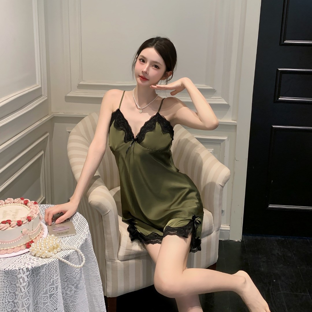 Little Red Book Same Style Summer Ice Silk Pajamas Women's Belt Chest Pad Lace Sling Shorts Sexy V-Neck High-end Sense Home Clothes