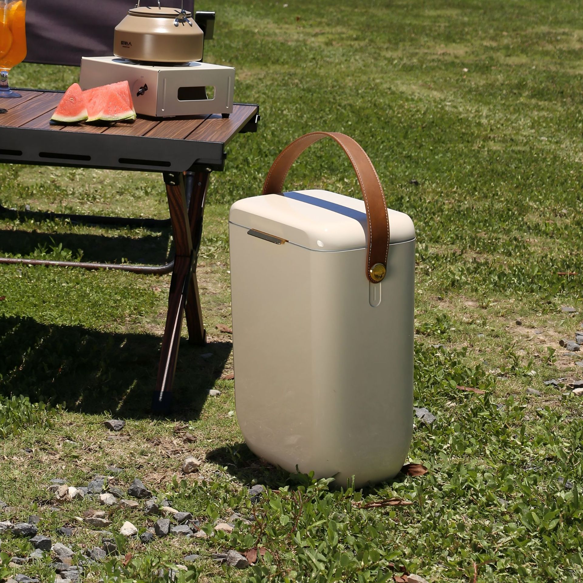 Incubadora transfronteriza refrigeración de grado alimenticio material PU con mango creativo avanzado multiespecificación barril de vino OEM personalizado