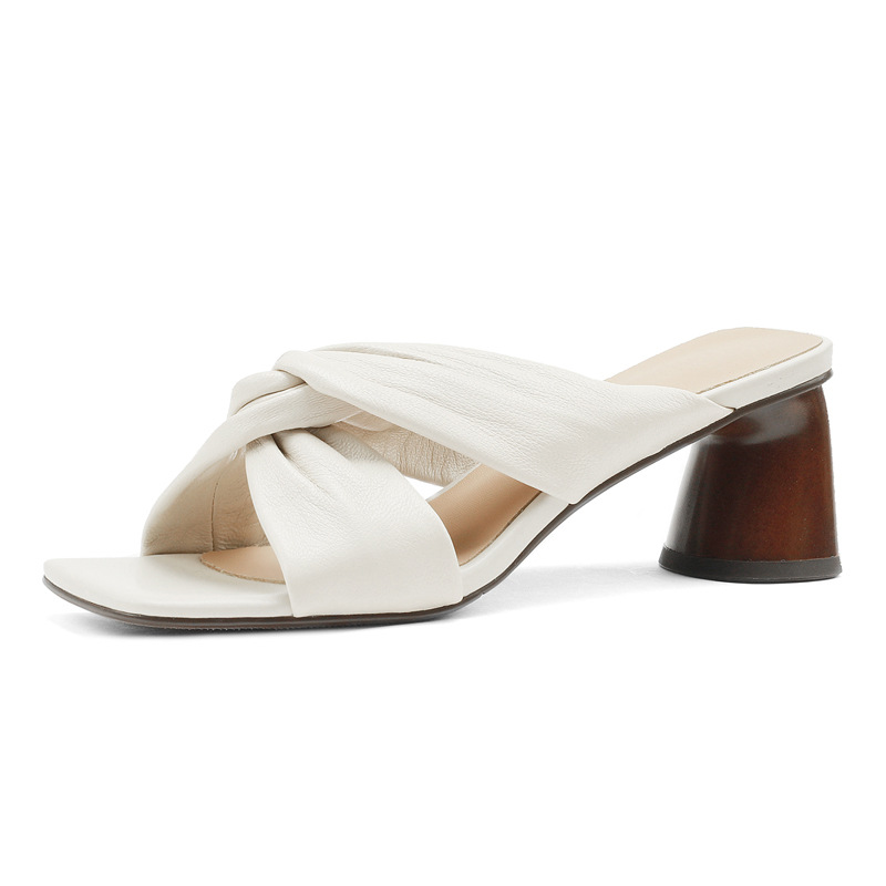 Sandal cao gót nữ hở mũi da cừu đế thô gót 7 cm — Màu đậu