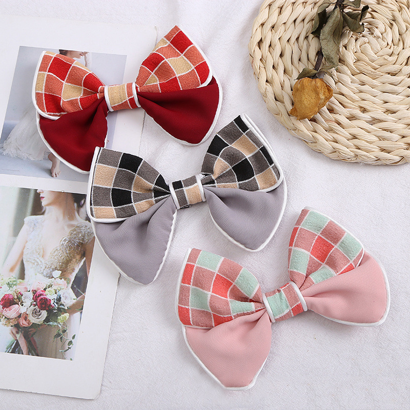 Creative two-color hair accessory with bow