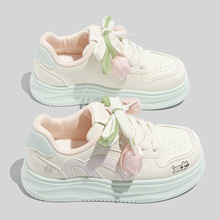 蓓尔时尚百搭休闲小白鞋2026年春季新款厚底高颜值运动板鞋B3302