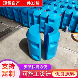 拦污浮筒;水上游艺设施;其他塑料制品