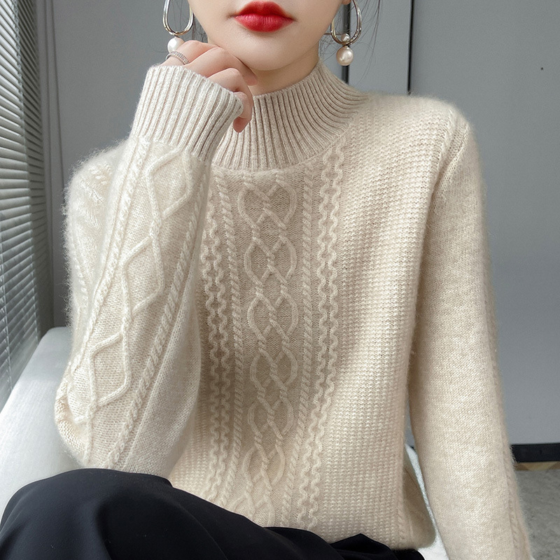 Otoño e Invierno 2024 nuevo suéter engrosado de las mujeres cuello redondo bottoming suéter cálido estilo occidental superior