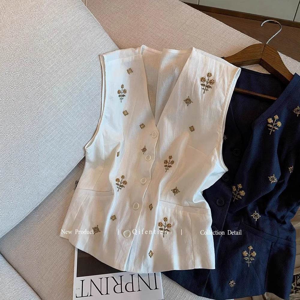 Top sin mangas bordado estilo Old Money para mujer, verano 2025, elegancia de alta gama, corte holgado, versátil, cuello en V, chaleco de moda._voghion.com